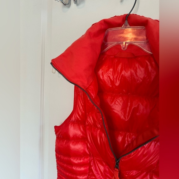 Lululemon Puffer Vest - Picture 11 of 14